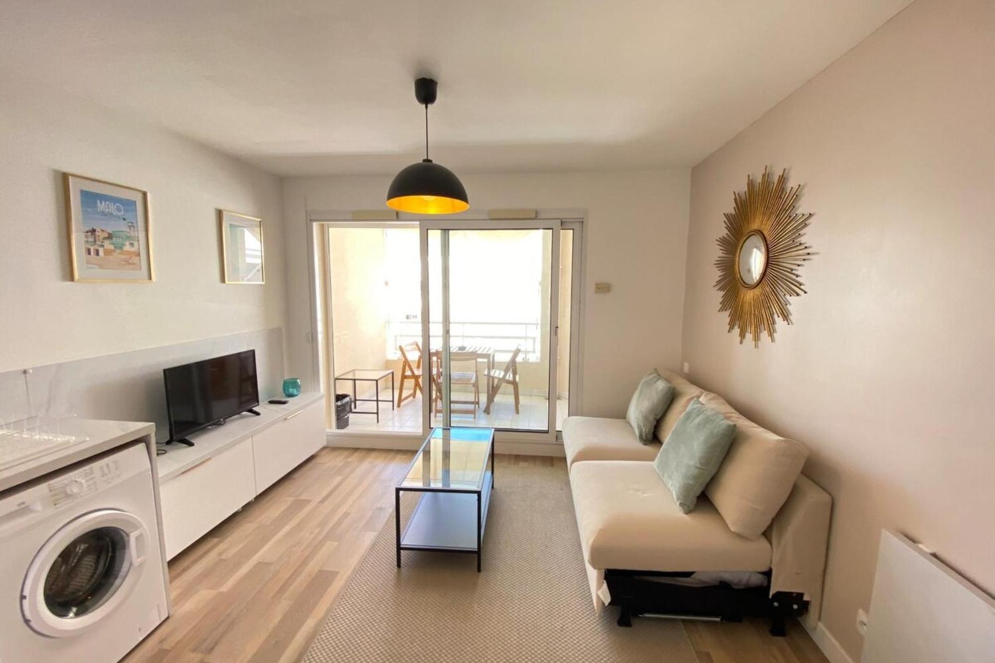 06Ai - Beautiful Renovated Studio - Sea And Pool View Vallauris Ngoại thất bức ảnh